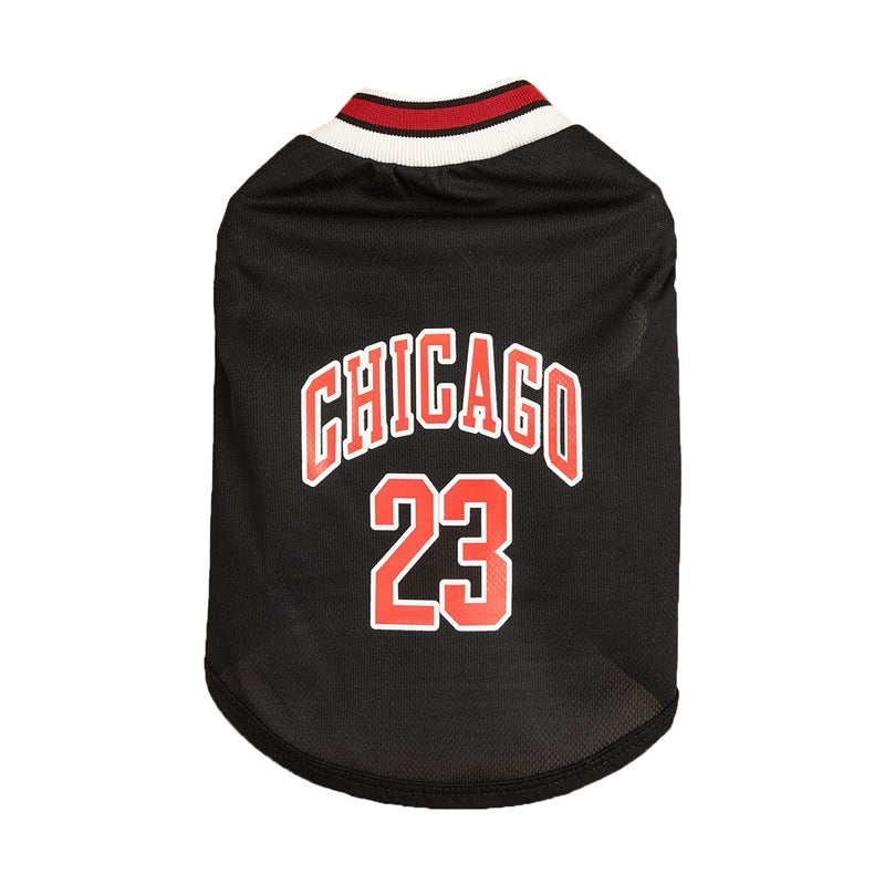 Stylowa koszulka dla psa „CHICAGO 23”  – sportowy look, który podbije serca